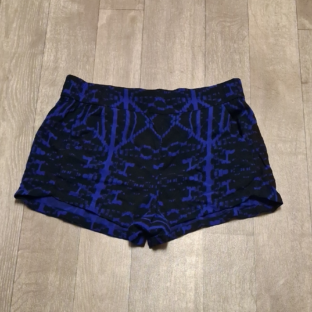 Womens Express Aztec Abstract High Waist Pull On‎ Shorts